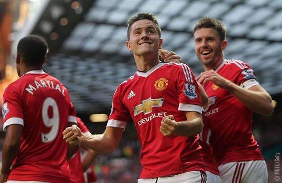 华语男演员64进32—王志文VS谢霆锋1亮9回复.